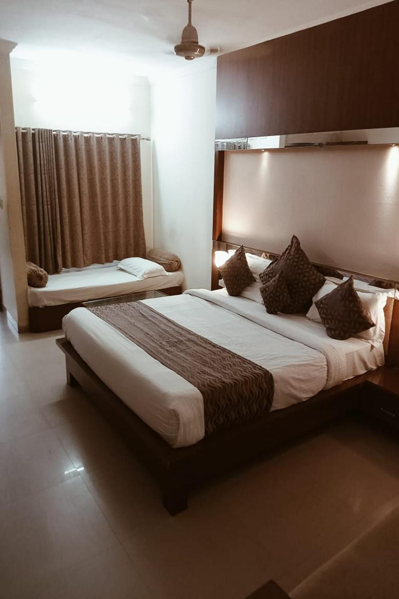Rupis Resort Near Udaipur Airport Dabok Экстерьер фото