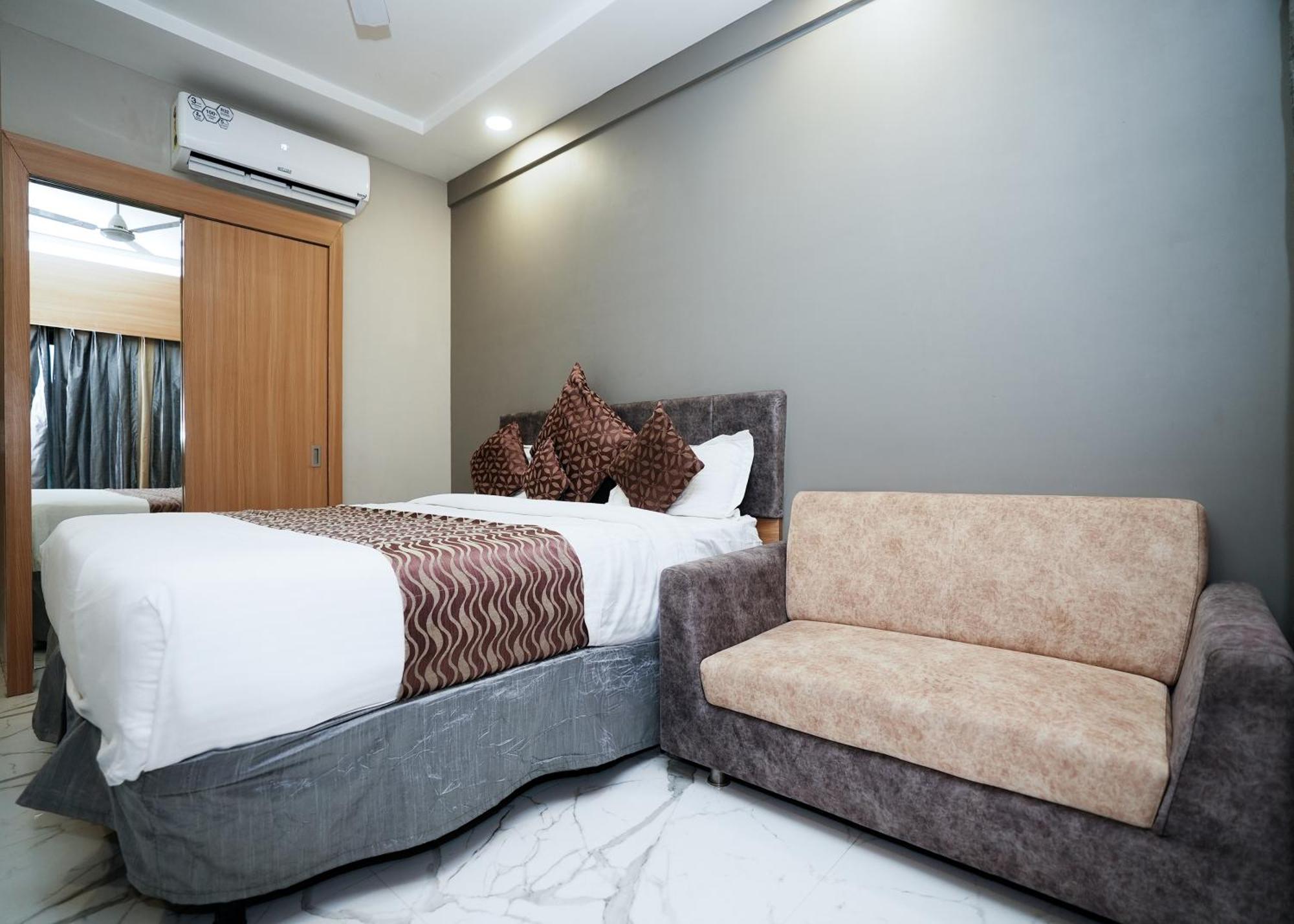 Rupis Resort Near Udaipur Airport Dabok Экстерьер фото