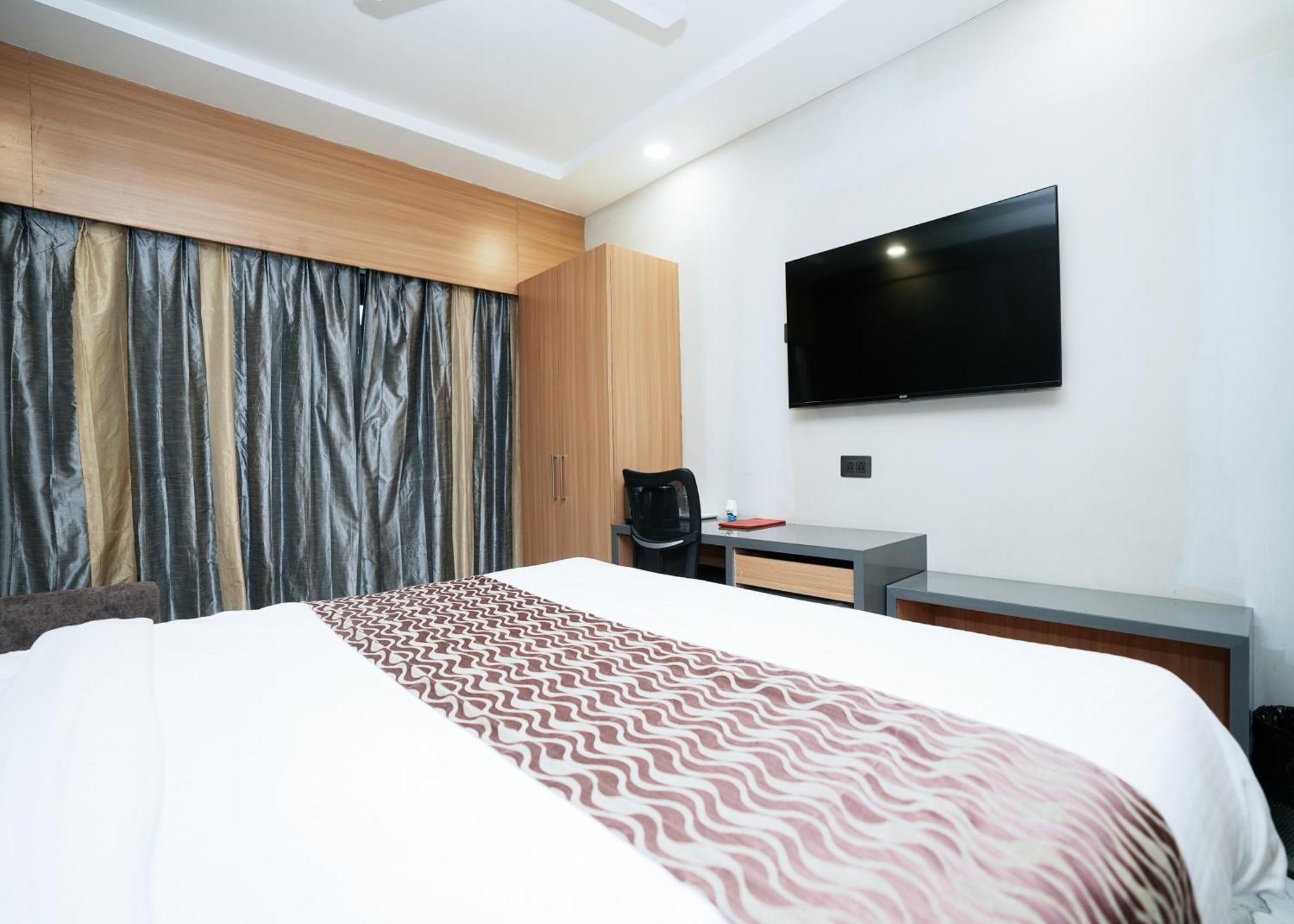 Rupis Resort Near Udaipur Airport Dabok Экстерьер фото